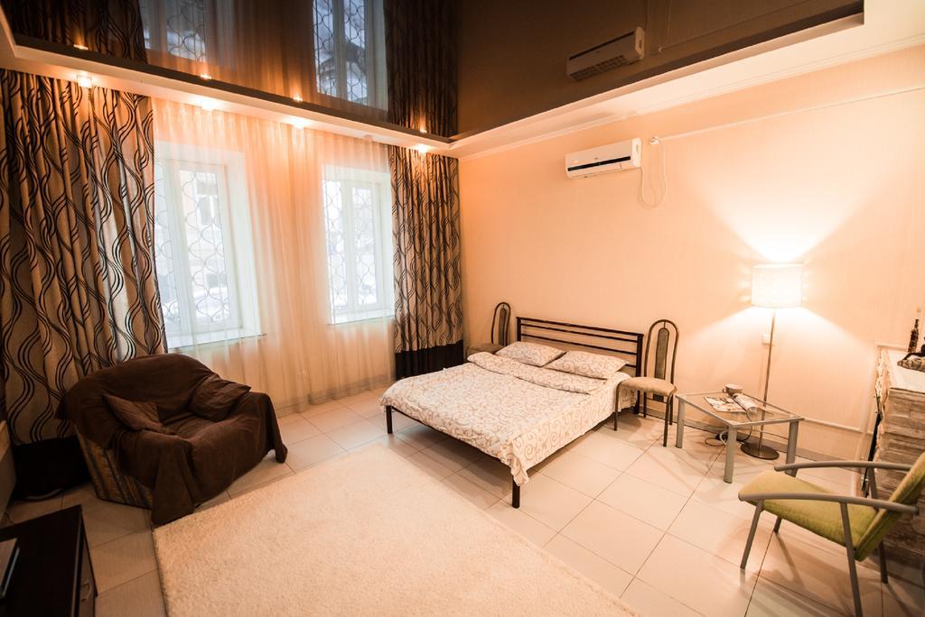 Studio Ember At Maidan Konstytutsii 哈尔科夫 外观 照片